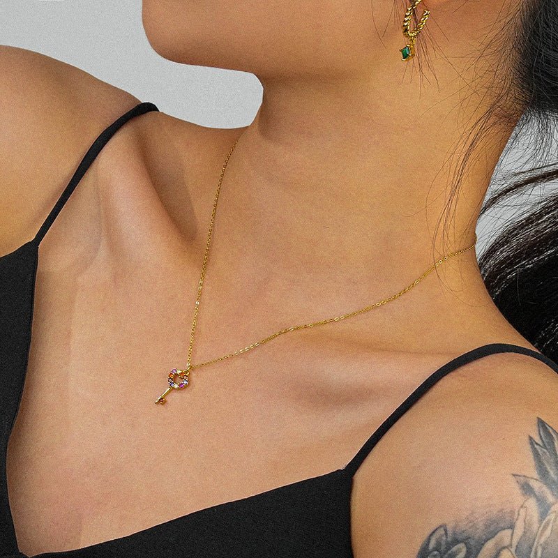 Gold-plated 925 sterling silver infinity symbol key necklace, 40+5cm chain with multiple sizes.