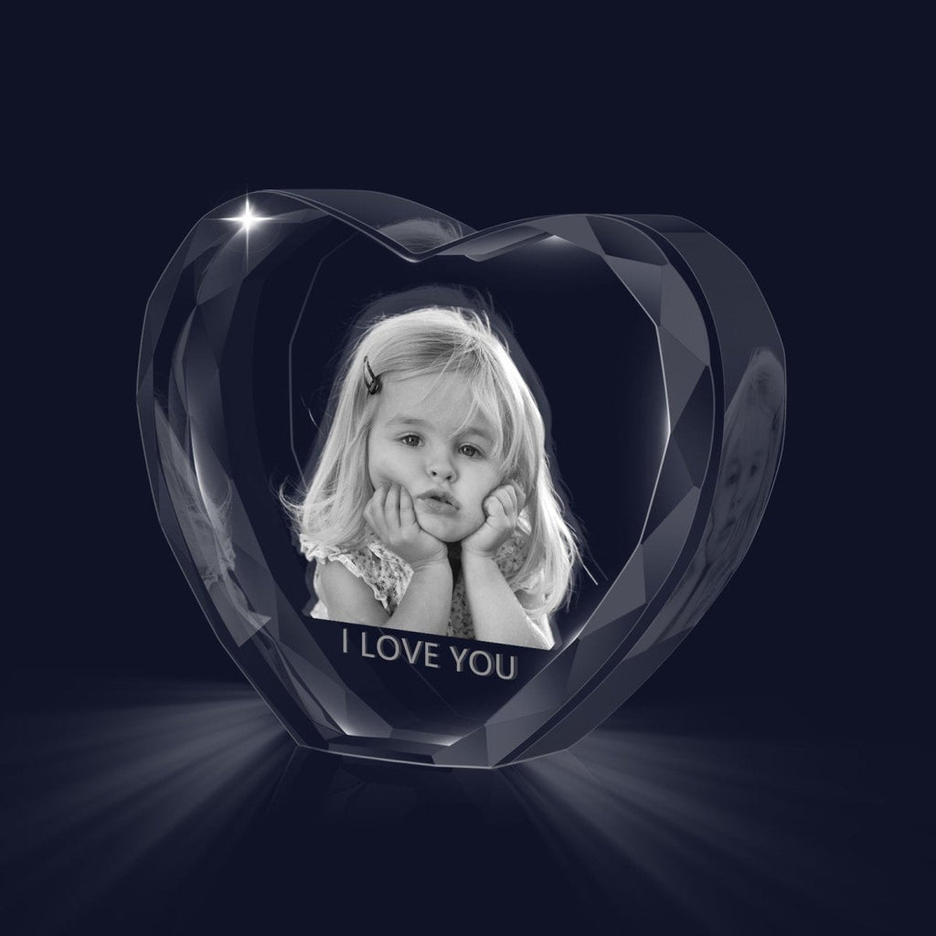 Custom 3D heart-shaped crystal photo ornament, personalized keepsake, 120x64x107mm, 1126g weight.