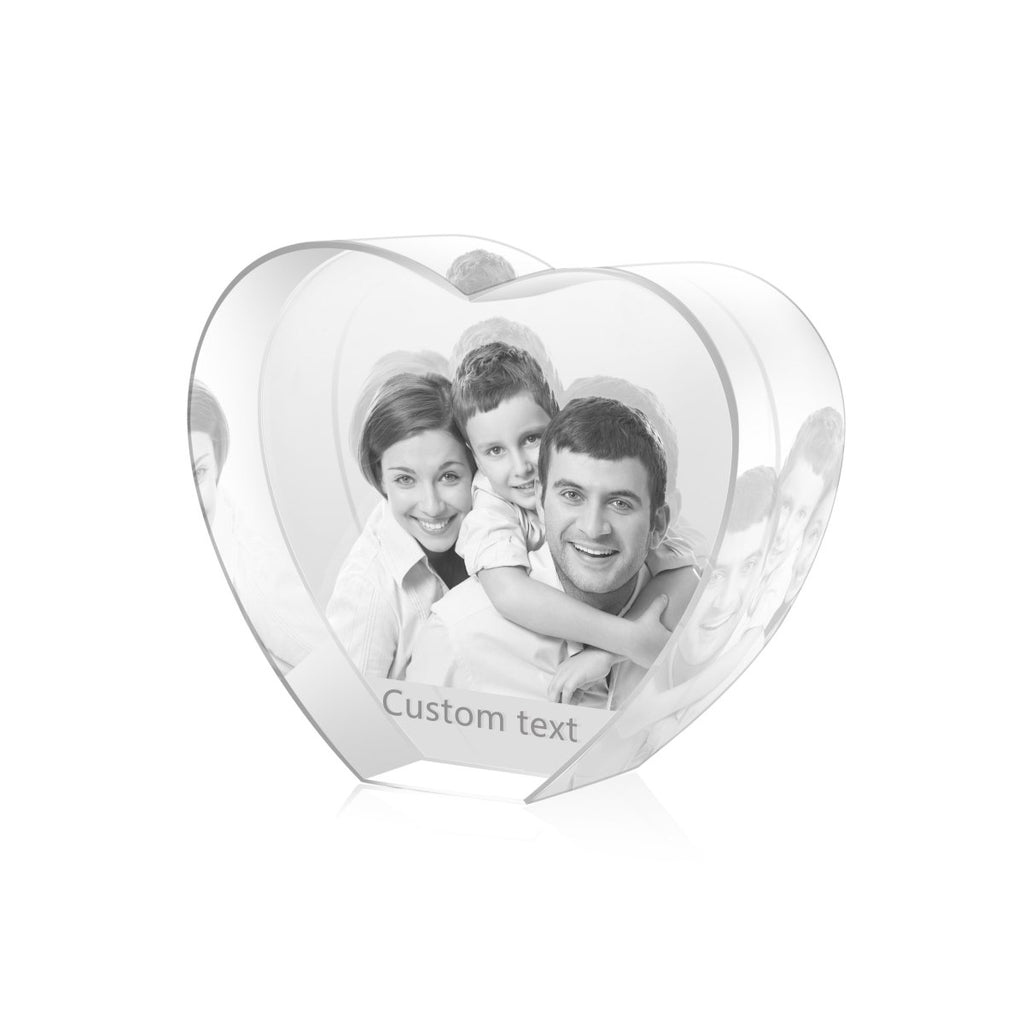 Transparent crystal ornament with engraved 3D photo, 120x64x107mm, 1126g, timeless keepsake.
