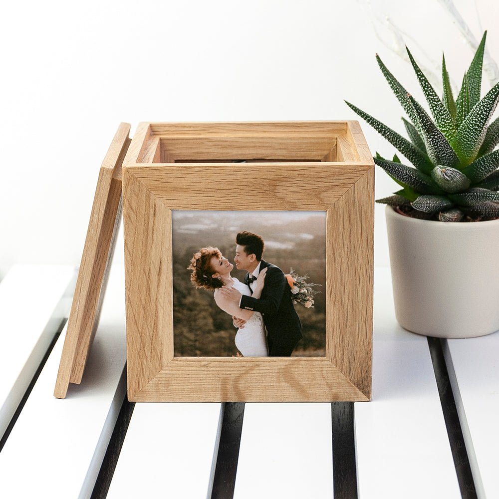 Dad's personalized oak photo cube keepsake box, engraved lid, 4 photo windows, 11.5cm x 11cm x 11cm.