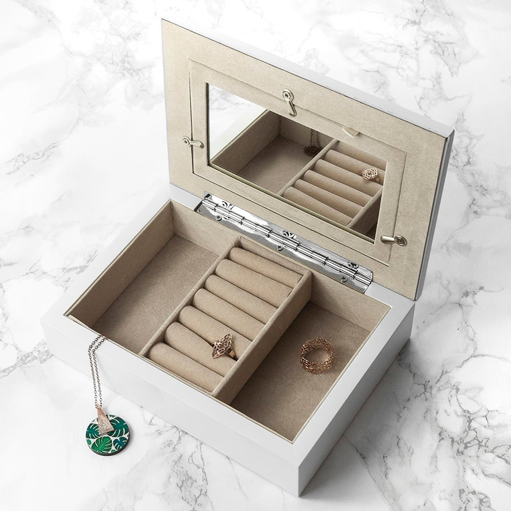 White and rose gold jewelry box with photo insert, 18x13cm, engravable frame, elegant storage gift.