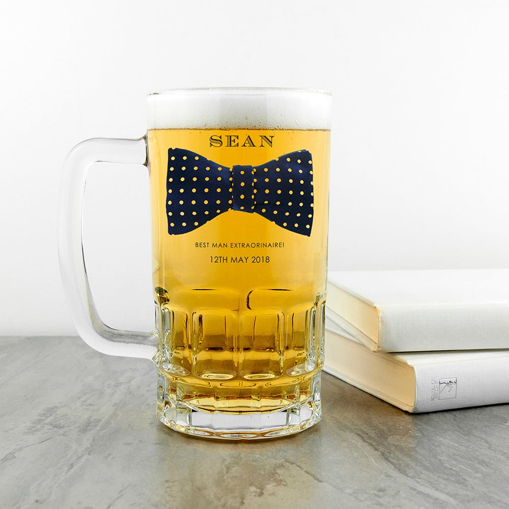One-pint tankard with bowtie print for groomsman