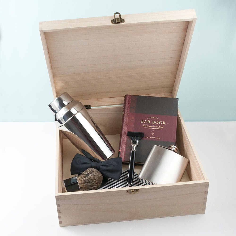 Personalised wedding day box for groom