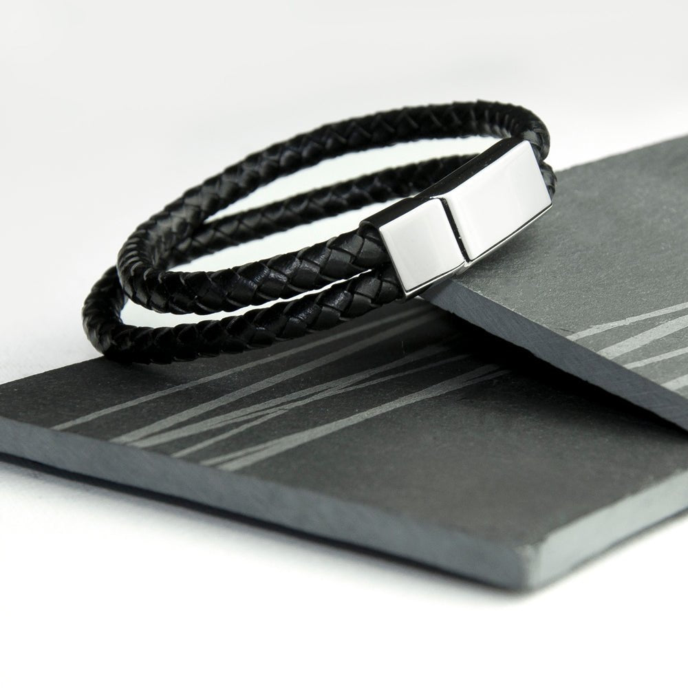Personalised Men's Woven Black Leather Bracelet - Engraved Memories