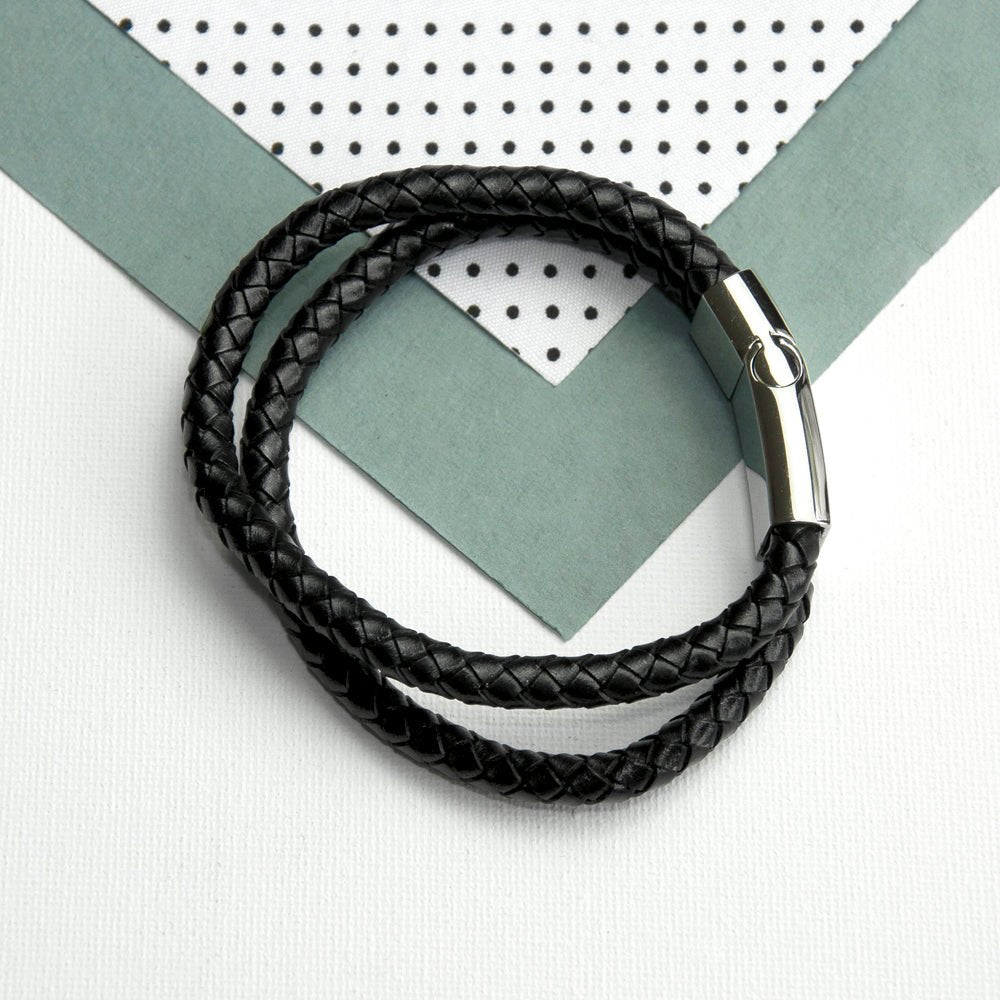 Personalised Men's Woven Black Leather Bracelet - Engraved Memories