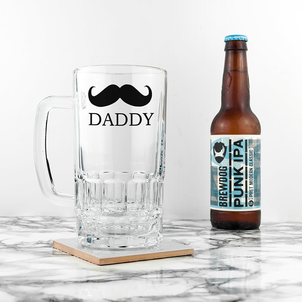 Dishwasher-safe beer mug with moustache motif