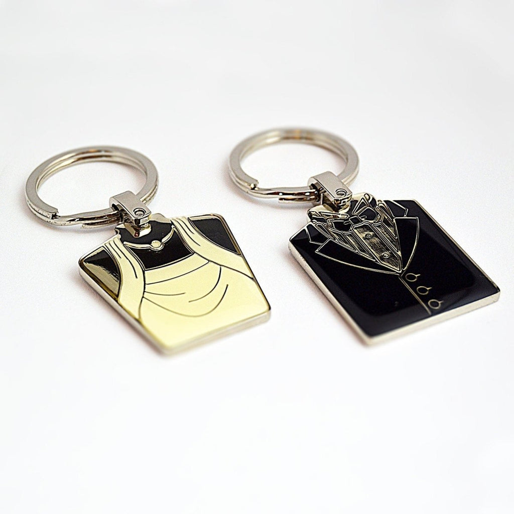Engravable bride and groom keychain set, personalized with names and dates, perfect Valentine's gift.