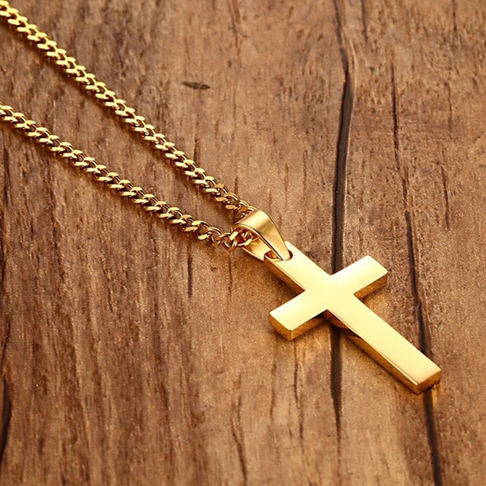 Personalized men's cross pendant necklace, gold or rose gold plated stainless steel, 60cm chain, 5g weight.