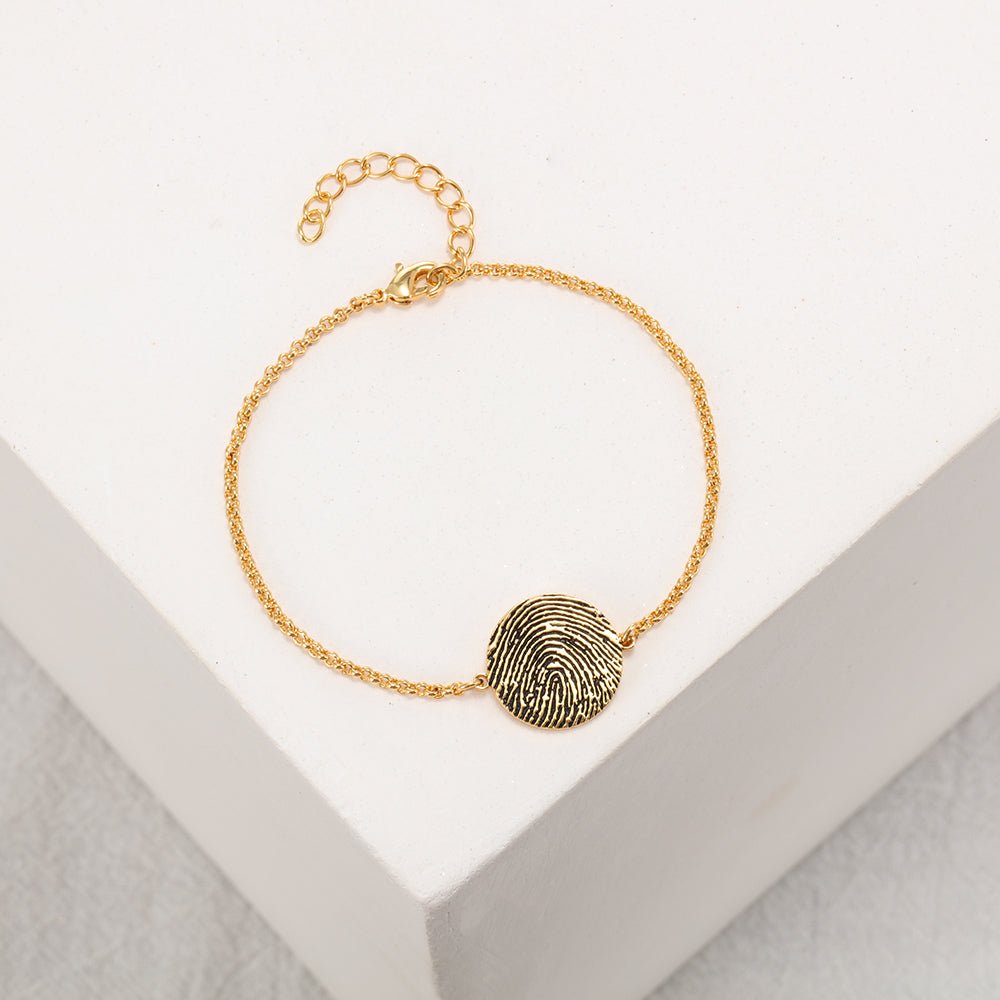 Personalized sterling silver fingerprint bracelet with heart or disc design, adjustable 18+5cm, 4g, available in white, gold, or rose gold plating.
