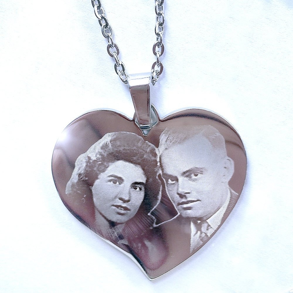 Stainless steel heart pendant necklace, custom photo and text engraving, Mother's Day, anniversary gift