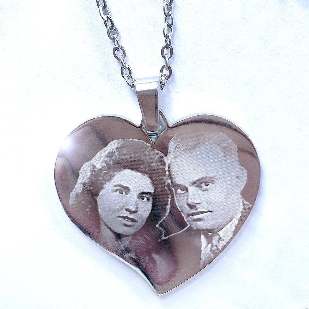 Flared Heart Photo Engraved Pendant Mother's day gift - Engraved Memories