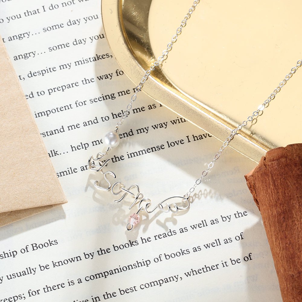 Personalized silver wire name necklace, white gold plated, 39x14mm, 2.7g, perfect custom gift.