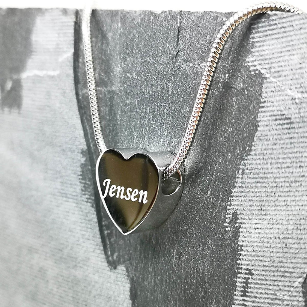 Stainless steel heart charm necklace, 20-inch chain, engravable pendant, mirror polished, waterproof.