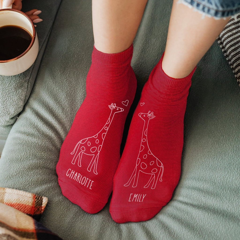 Personalised Kissing Giraffe Socks - Engraved Memories