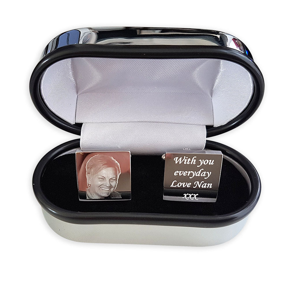 Personalized chrome case with photo-engraved cufflinks, a perfect gift for dads, grooms, or best men on any special day.