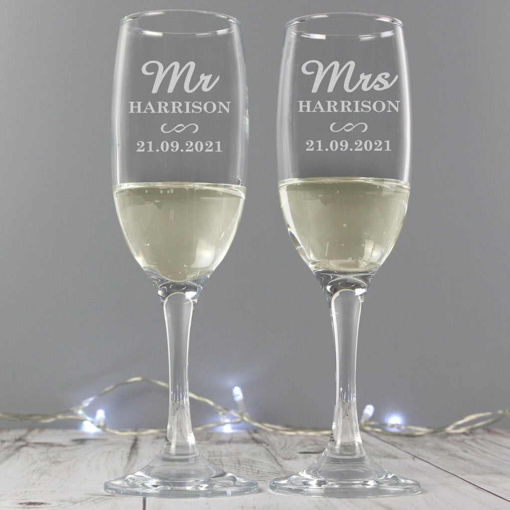 Personalized Mr & Mrs Pair Of Wedding Flutes | Champagne Flutes | Toasting Flutes | Custom Wedding Glasses | Custom Wedding Gift For Couple - Engraved Memories