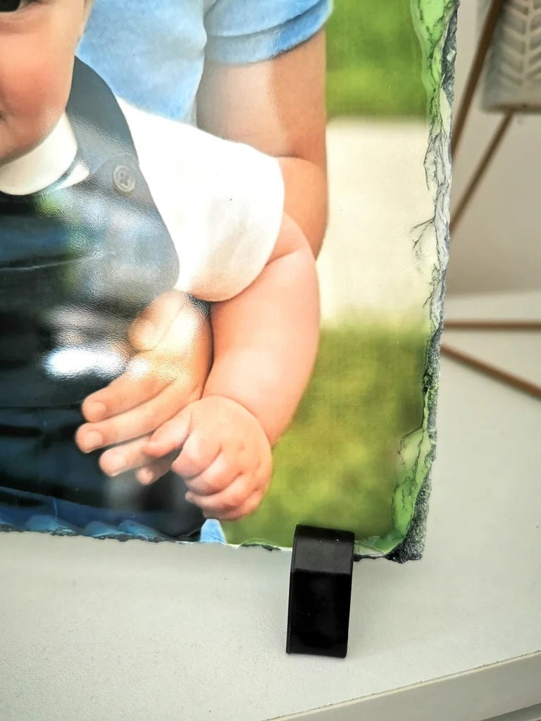 Personalized 20x30 cm natural stone photo slate, high-quality print, includes two stand pieces, unique texture.
