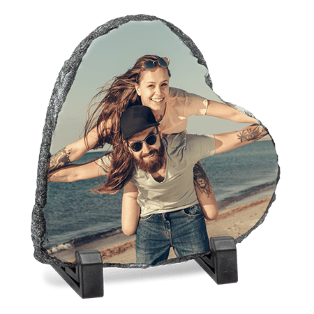 Heart-shaped photo slate (15cm) for Mother's Day, showcasing cherished memories on natural stone with a stylish finish.