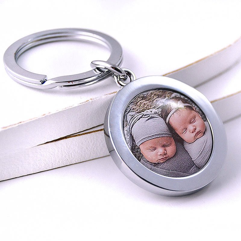 Photo & Text Personalised Round Metal Keyring- Full Colour Photo Father's day gift - Engraved Memories