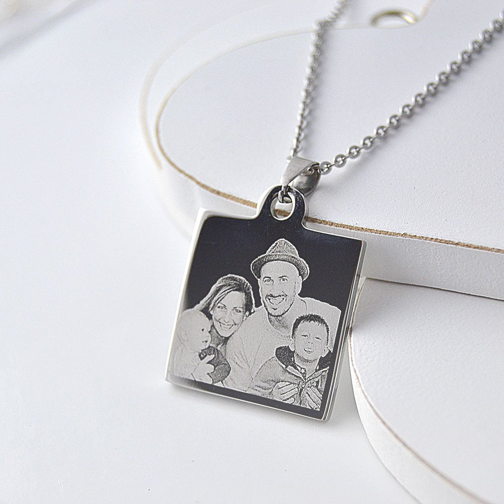 Personalized square photo engraved pendant, custom text or image, perfect for Father's Day gift.