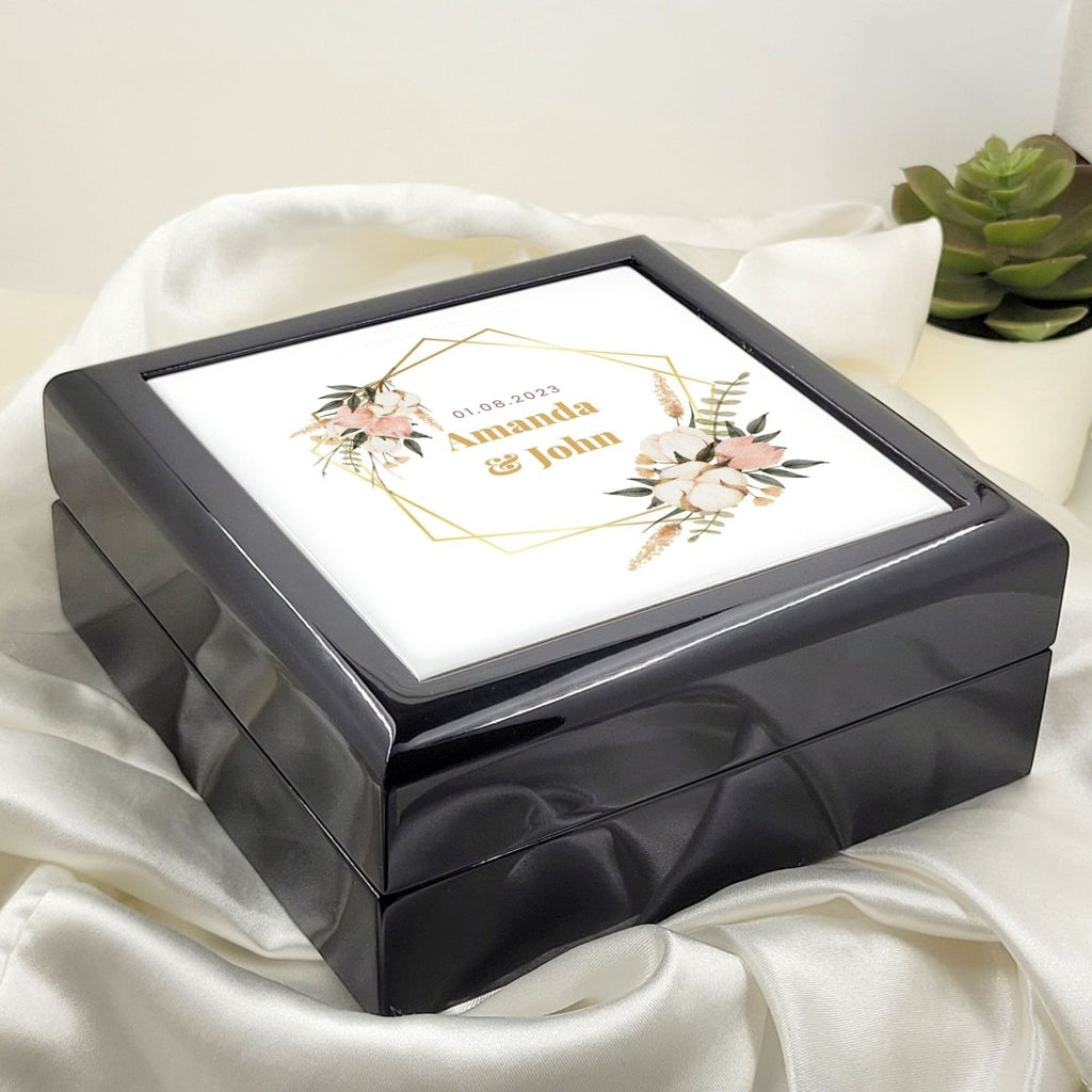Wedding keepsake box, Personalised Luxury Memory Box, Mahogany Wooden Storage box, Our Wedding Keepsake box - Engraved Memories