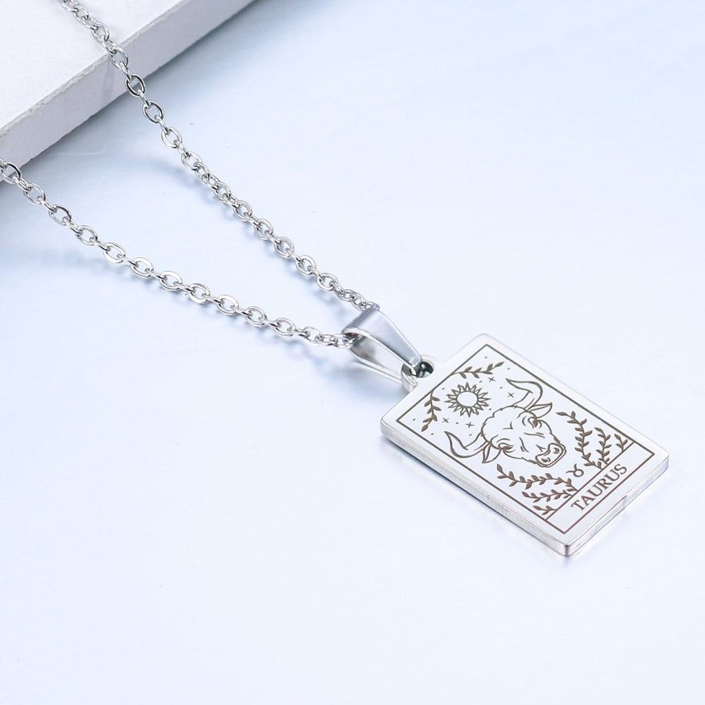Zodiac sign necklace with tarot card design, personalized option, gold or silver-plated stainless steel.